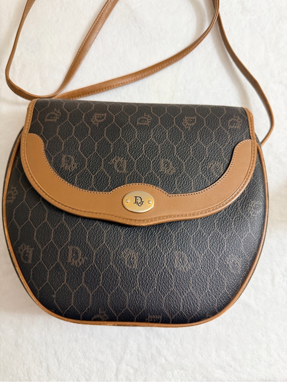 Honeycomb Dior Vintage in Dome Shape